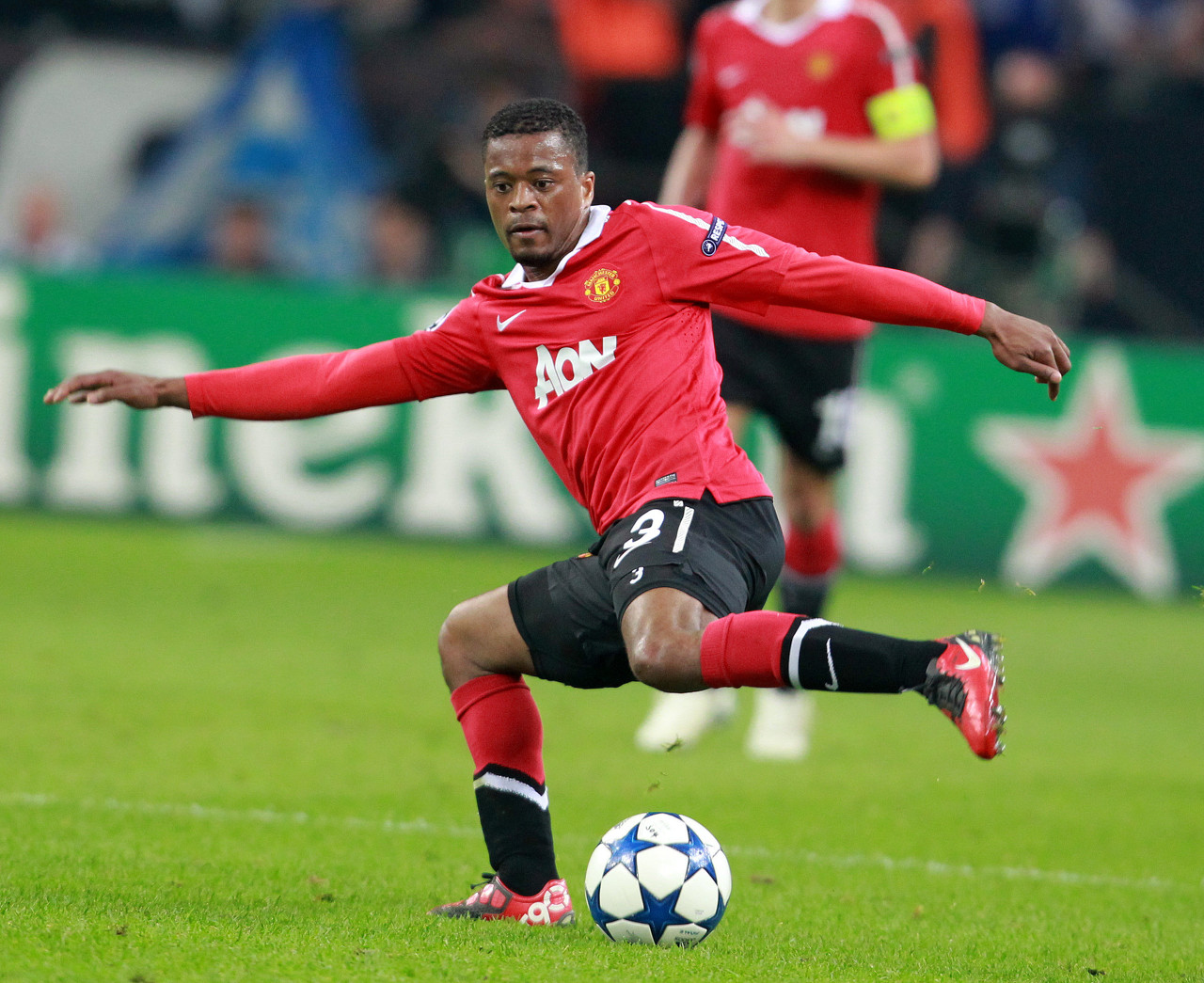 攻幾乎陷入 攻幾乎陷入