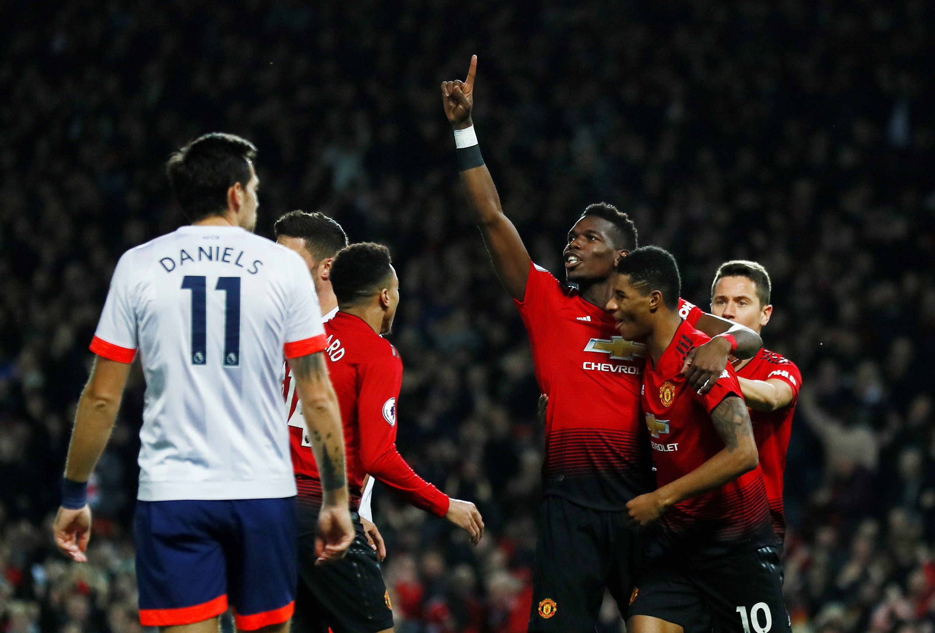 也锤炼了他 也锤炼了他